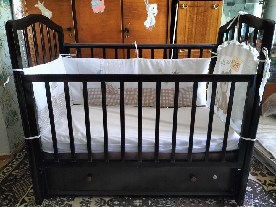 Кроватка детская