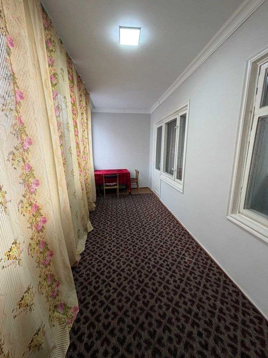 Юнусабад9  3ком 3этаж улучшенка, не торец 77м2, балкон 2\6