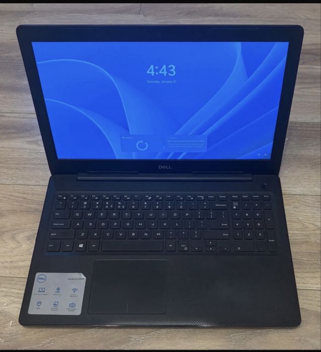 Laptop Dell Vostro 3590
