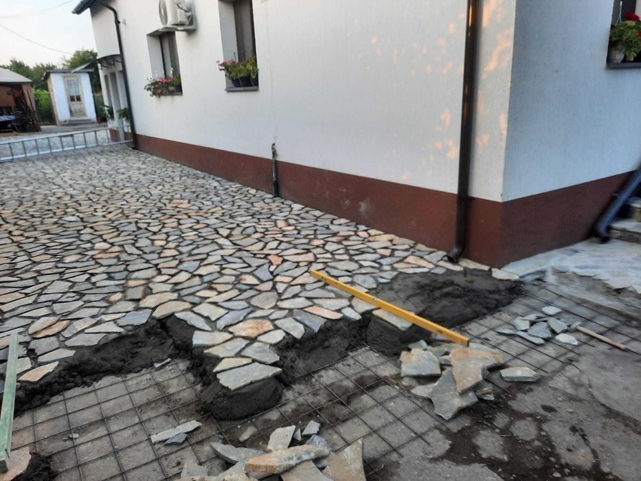 Piatră Naturală de Munte – Aspect Autentic pentru Curte și Grădină