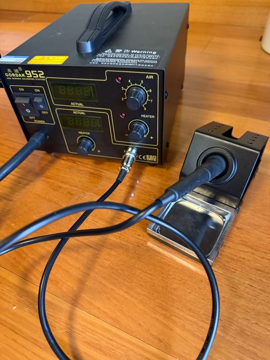 Поялник Станция с топъл въздух