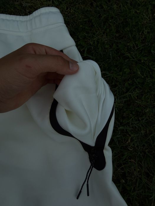 Panfaloni Scurti Nike Tech / Premium 2026