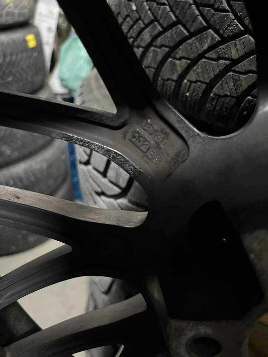 Гуми с Джанти 19'  245/45 R 19 Мерцедес S Class дот 23