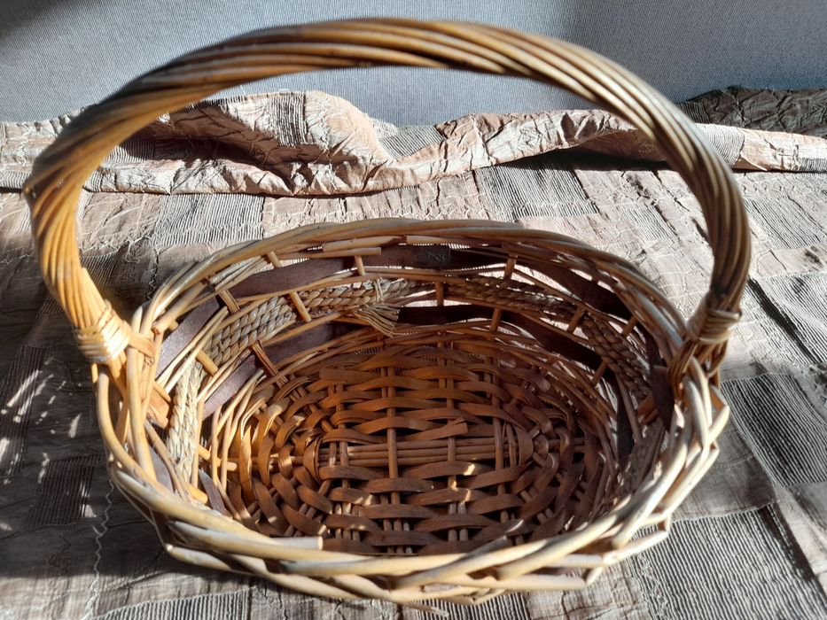 Продам корзинки плетеные