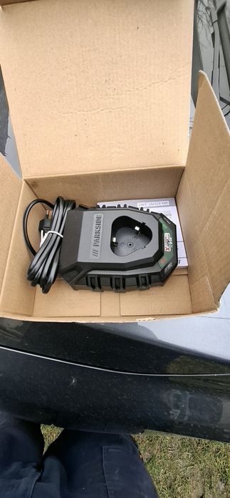 Incarcator parkside 12v nou