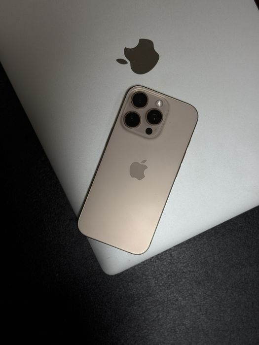 Две физ симкарты Iphone 16 pro desert titanium 256gb