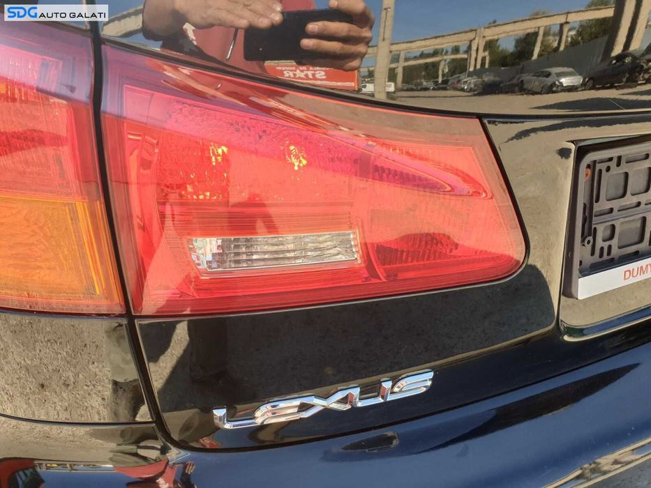 Stop Lampa Tripla Stanga de pe Capota Portbagaj Lexus XE20 IS IS220 2005 - 2013 [C0566]