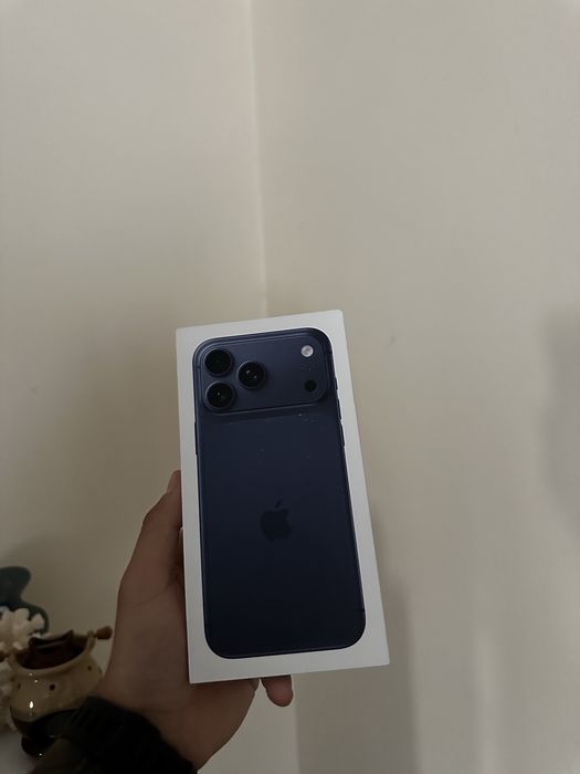 Vând iPhone 17 Pro Max 512GB. Noi, Sigilate