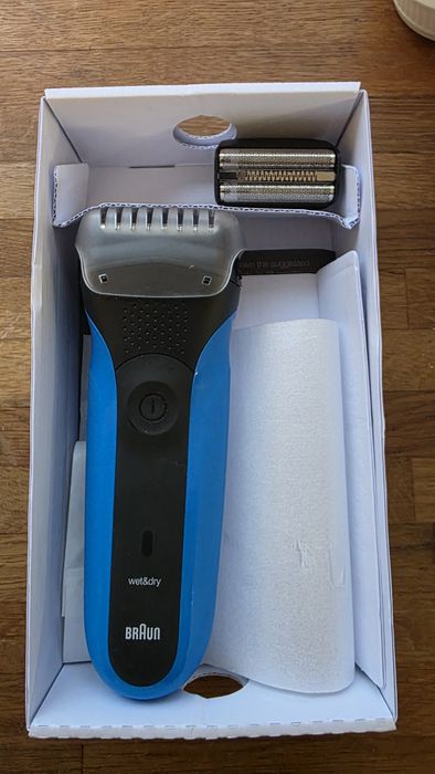 Aparat de ras BRAUN Series 3