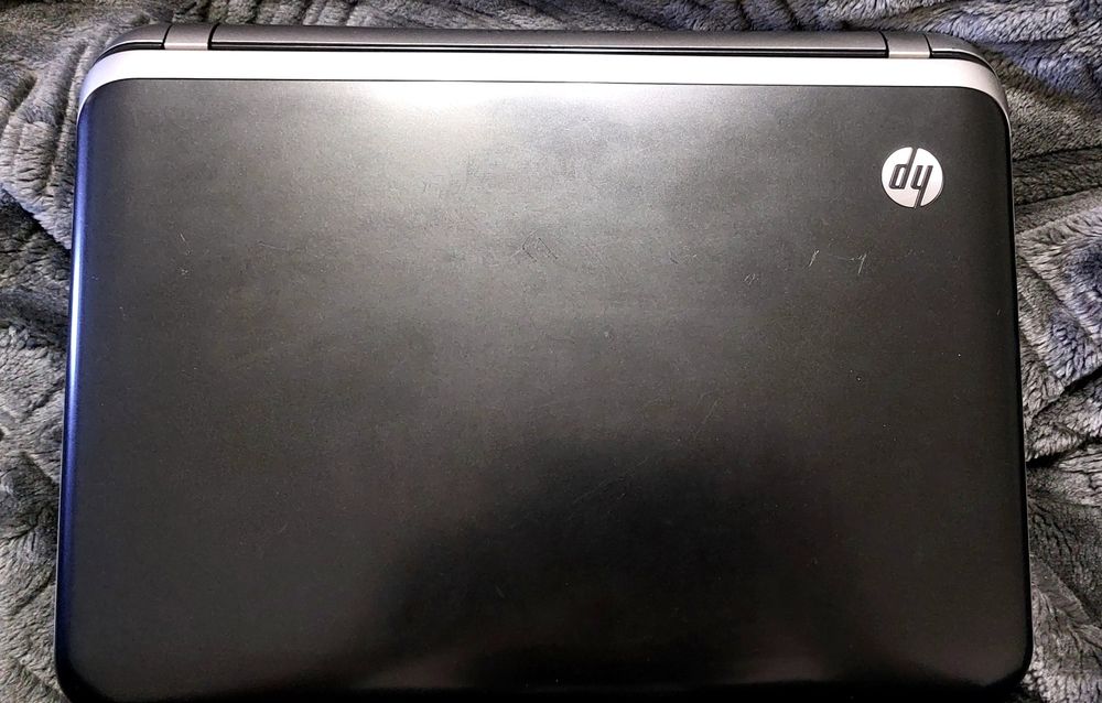 Ноутбук  HP компактный