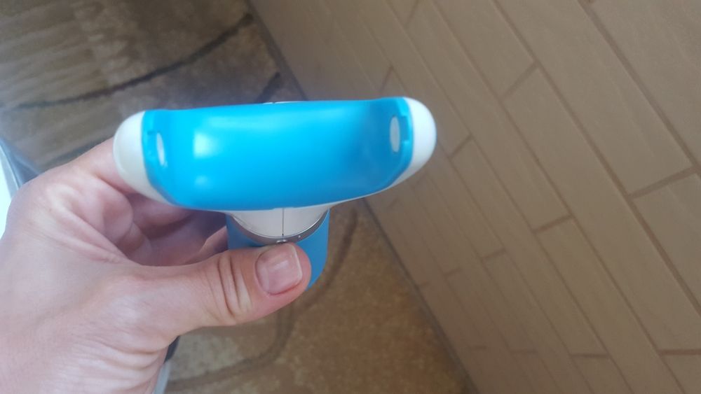 SCHOLL ел.пила + четка-пемза за  крака