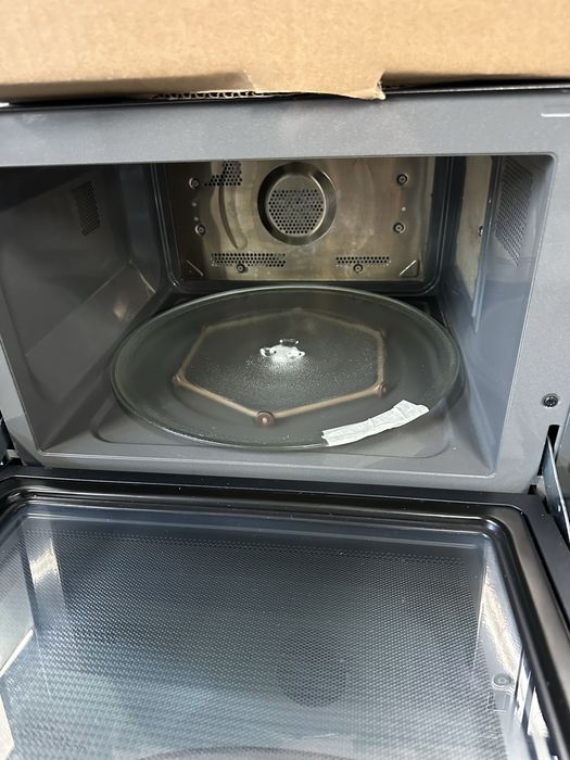 Cuptor cu microunde combinat LG MJ3965BPS