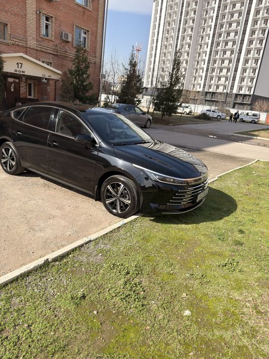 BYD chazor 120km flagship 2025 11 oy 6400km