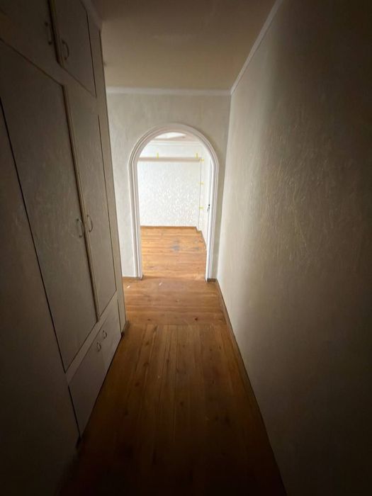 Яккасарой. Шота Руставели. Братский Могилы