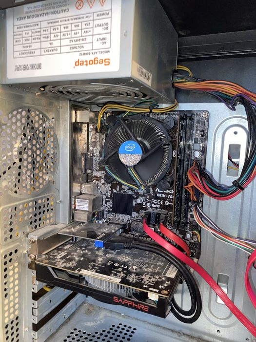 Продавам Геймръски компютър