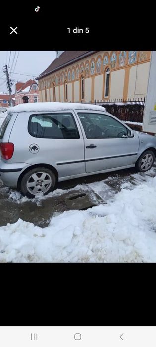 Polo 2001 benzia 1.4Mașina este în stare buna de funcționare are3 uși