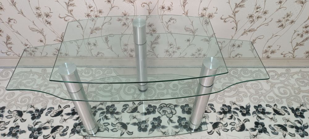 Поставка для телевизора