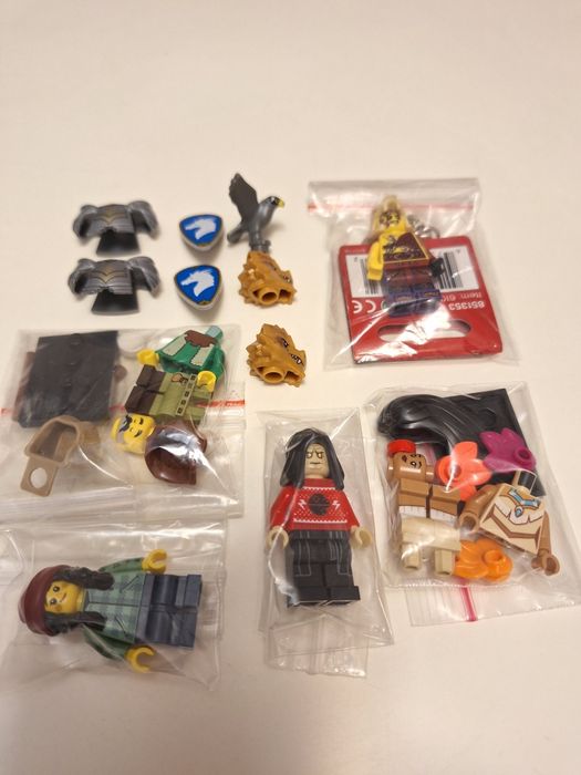 LEGO figurine si accesorii