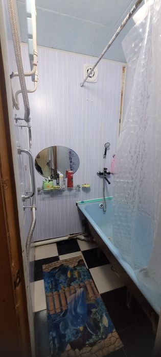 Продам 2-х квартиру на 4 районе