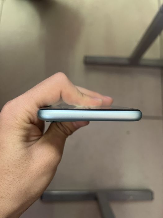 Iphone 11 65gb хорошем сост