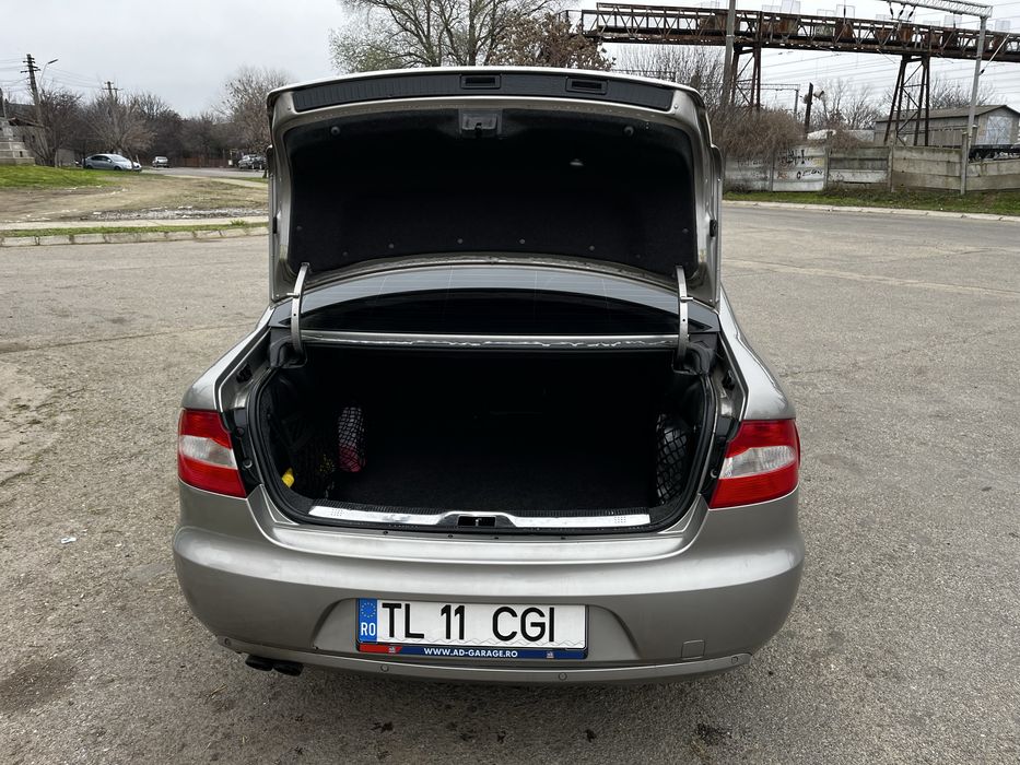 Skoda Superb II 2010