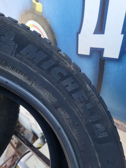 225 55 17 Michelin 2бр  всесезонни дот 22
