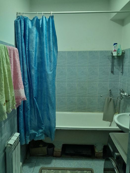 Продаю квартиру, Сергили 3-бекат, большой квадратный метр, цена догово