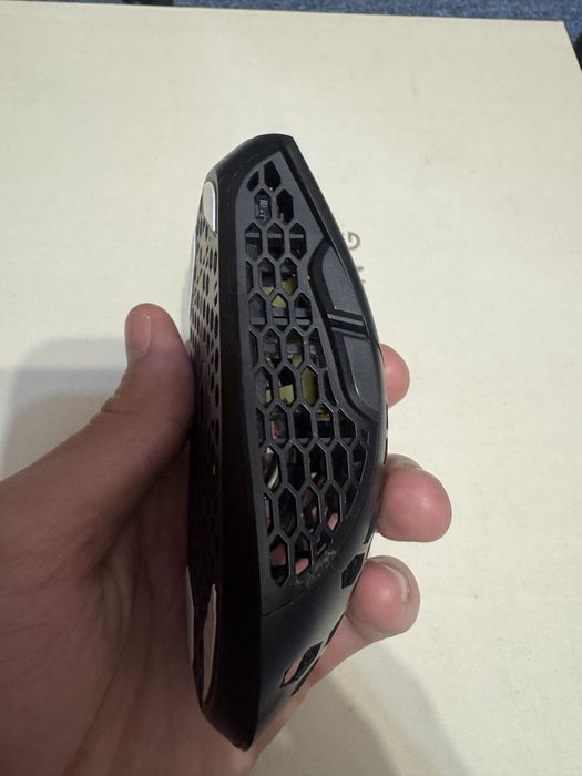 Finalmouse UltralightX Lipn [Medium]