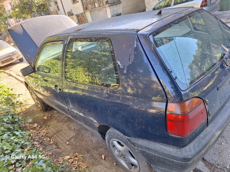 Vw Golf 3 1.6  75 konq gaz i Benzin