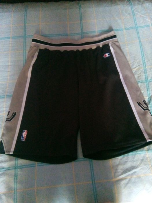 Bermude,,NBA ,,celtics  xl xxl
