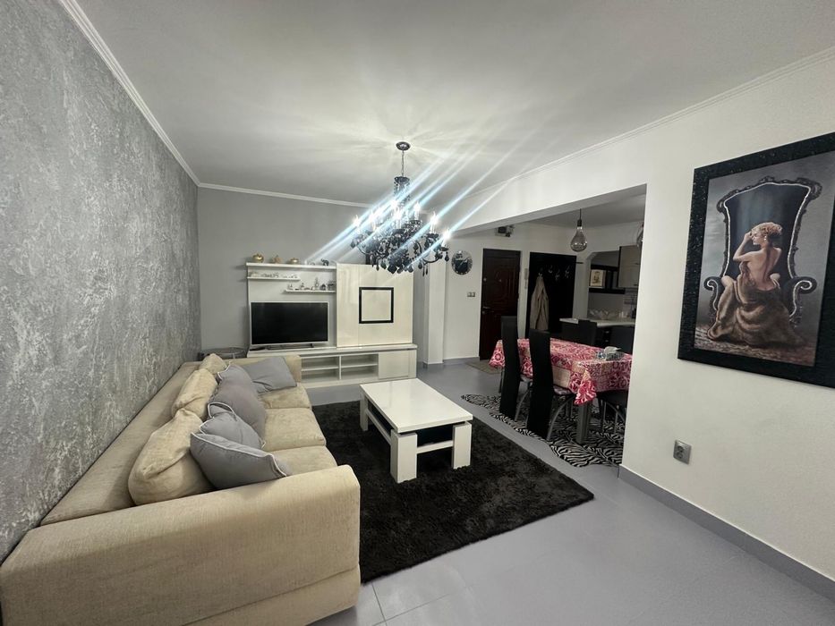 Inchiriez apartament 3 camere