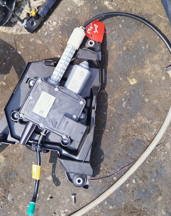 Motoras/modul frana de mana Electrica Peugeot 3008 an 2008-2015