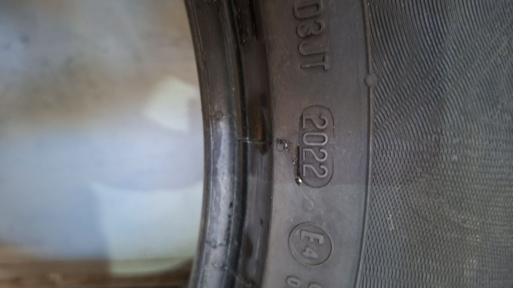 Зимни гуми Continental - 235/60/18, 255/55/18