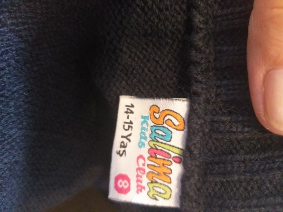 Продам свитер тёплый для подростка