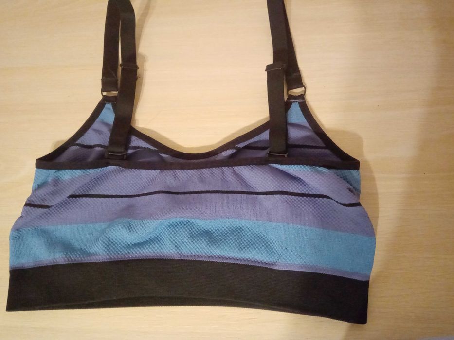 Спортни бюстиета