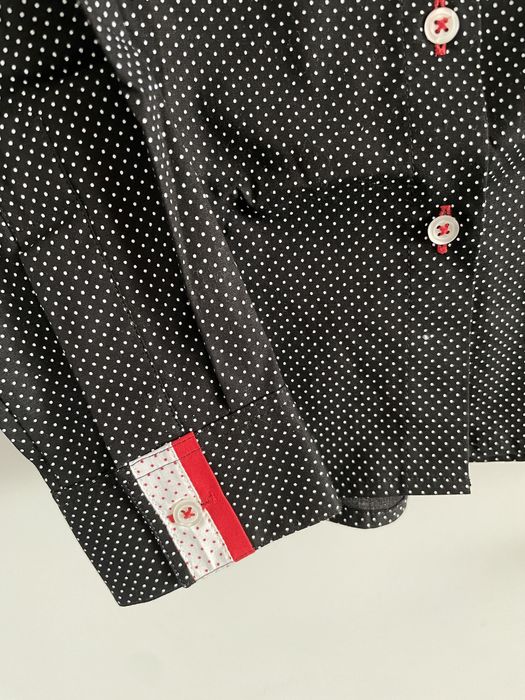 Дамска черна риза на точки, размер 38