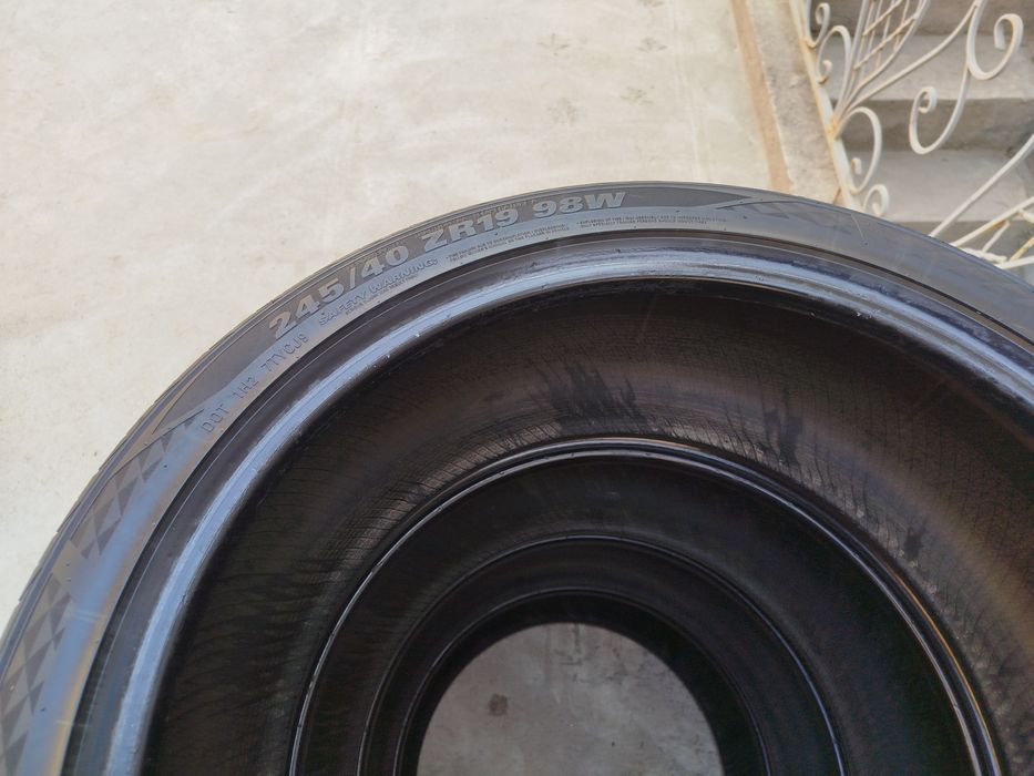 245 40 R19 Shina Kumho