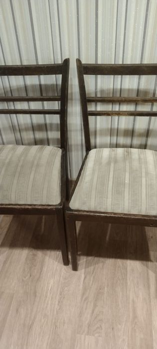Стулья хорошие крепкие