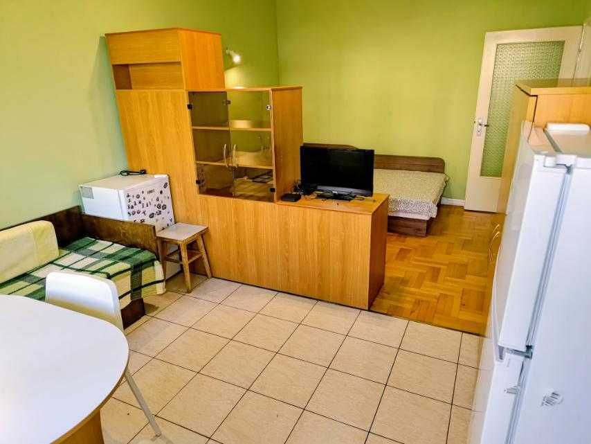 Продава се Едностаен апартамент в София, Младост 1 - 41 кв.м за 3049 €/кв.м - Снимка #1