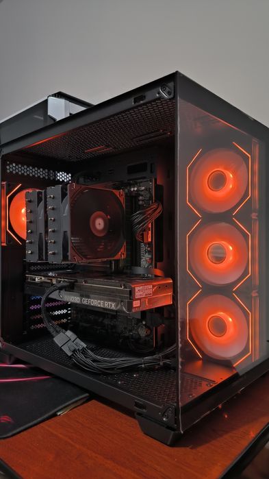 PC Gaming Ryzen 7 9800X3D/RTX 5070 TI/32GB RAM/2TB SSD/850W PSU