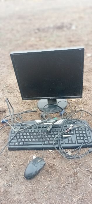 Капиютер сатылады