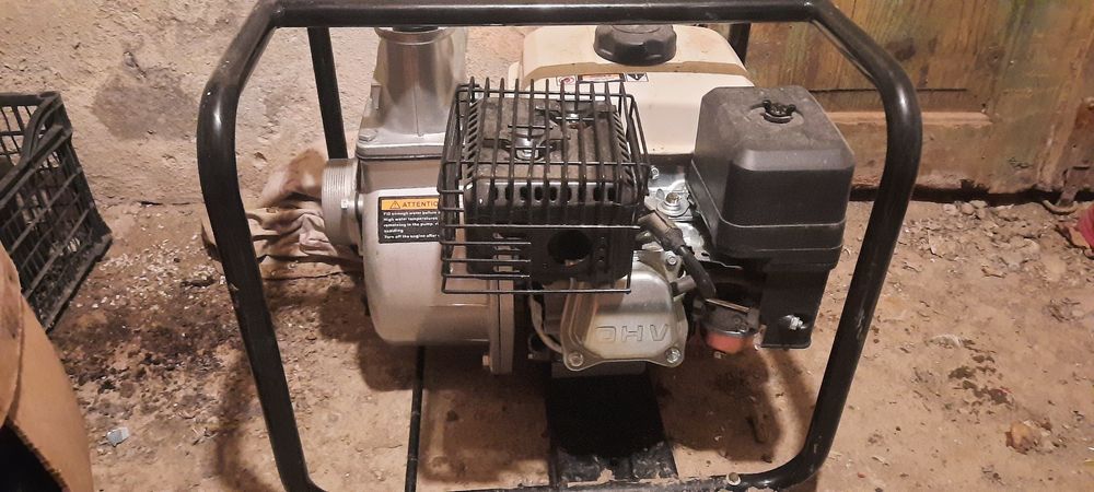 Motopompa apa pe benzina