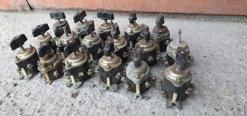 Пакетник (переключатель) СССР 10 А/220V, 6 А/380V.