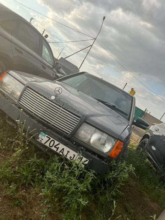 Продам мерс 190 переделаный на спорт
