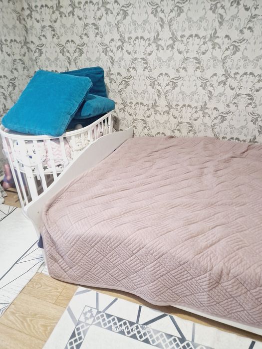 Продаётся двухместная кровать