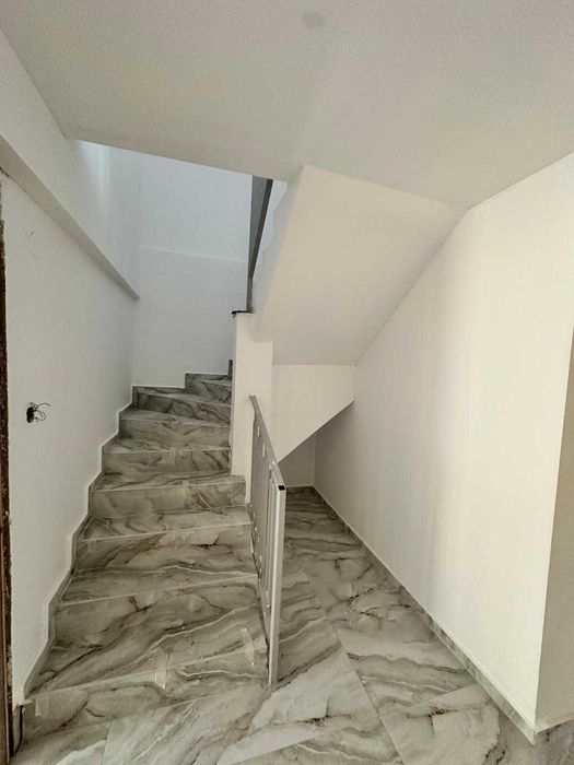 Ultimile 2 Case de vânzare Cartier Rezidențial