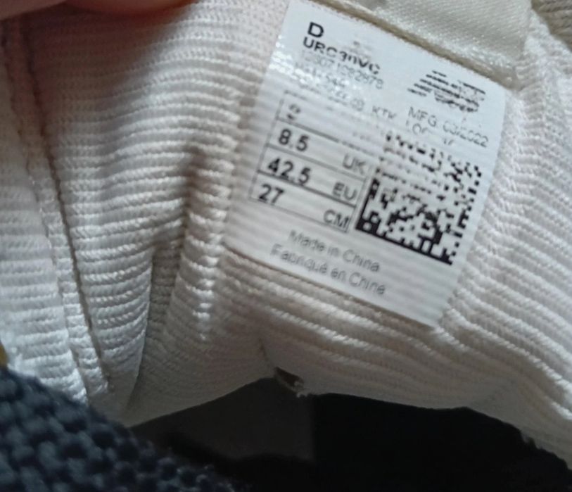 Adidași New Balance rc30