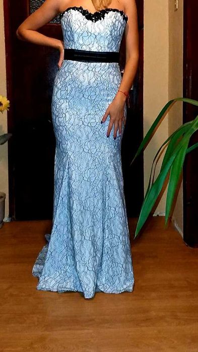 Официална Рокля -