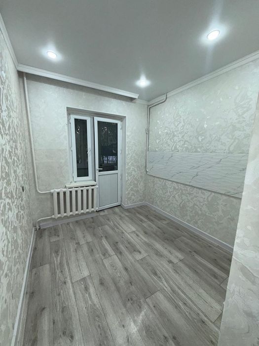 продам 3х ком. кв.в 10мкр д.41