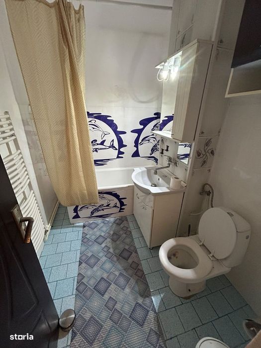 De inchiriat apartament 2 camere, decomandat, cu balcon, 1300lei/luna